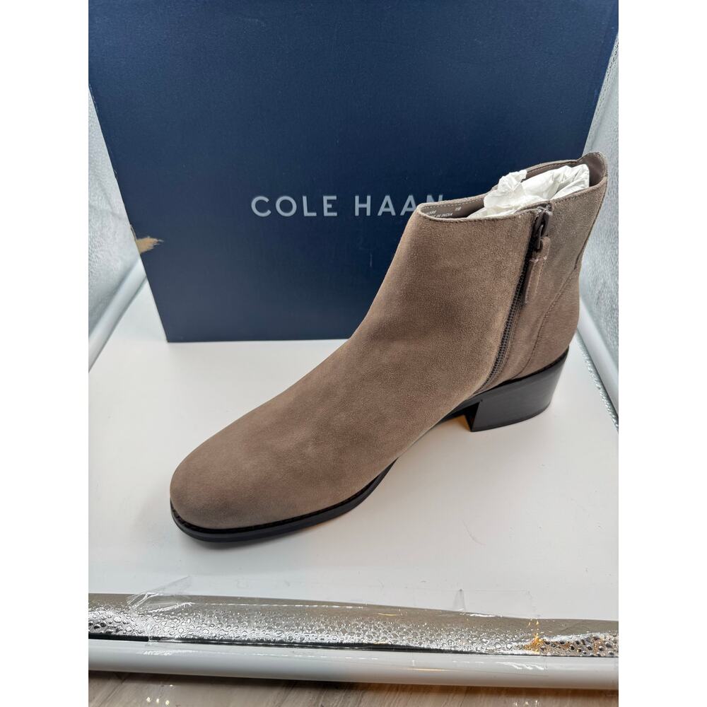 Cole Haan Women's Holis Buckle Bootie Fashion Boot NEW SIZE 11B - Picture 4 of 8